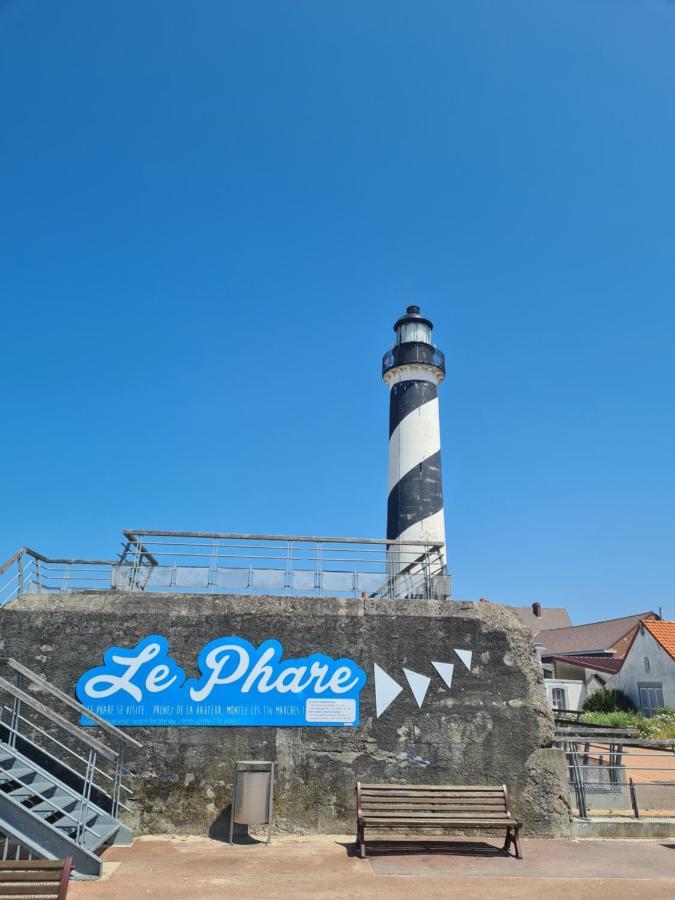 "Les Embruns" Maison Meublee, Proche De La Mer 그랑 포르 필립 외부 사진